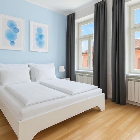 Emerald Apartments Boutique Residence براغ المظهر الخارجي الصورة