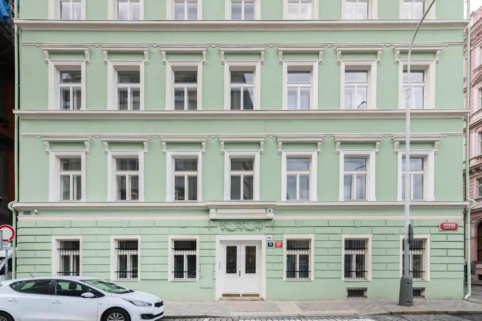 Emerald Apartments Boutique Residence براغ المظهر الخارجي الصورة