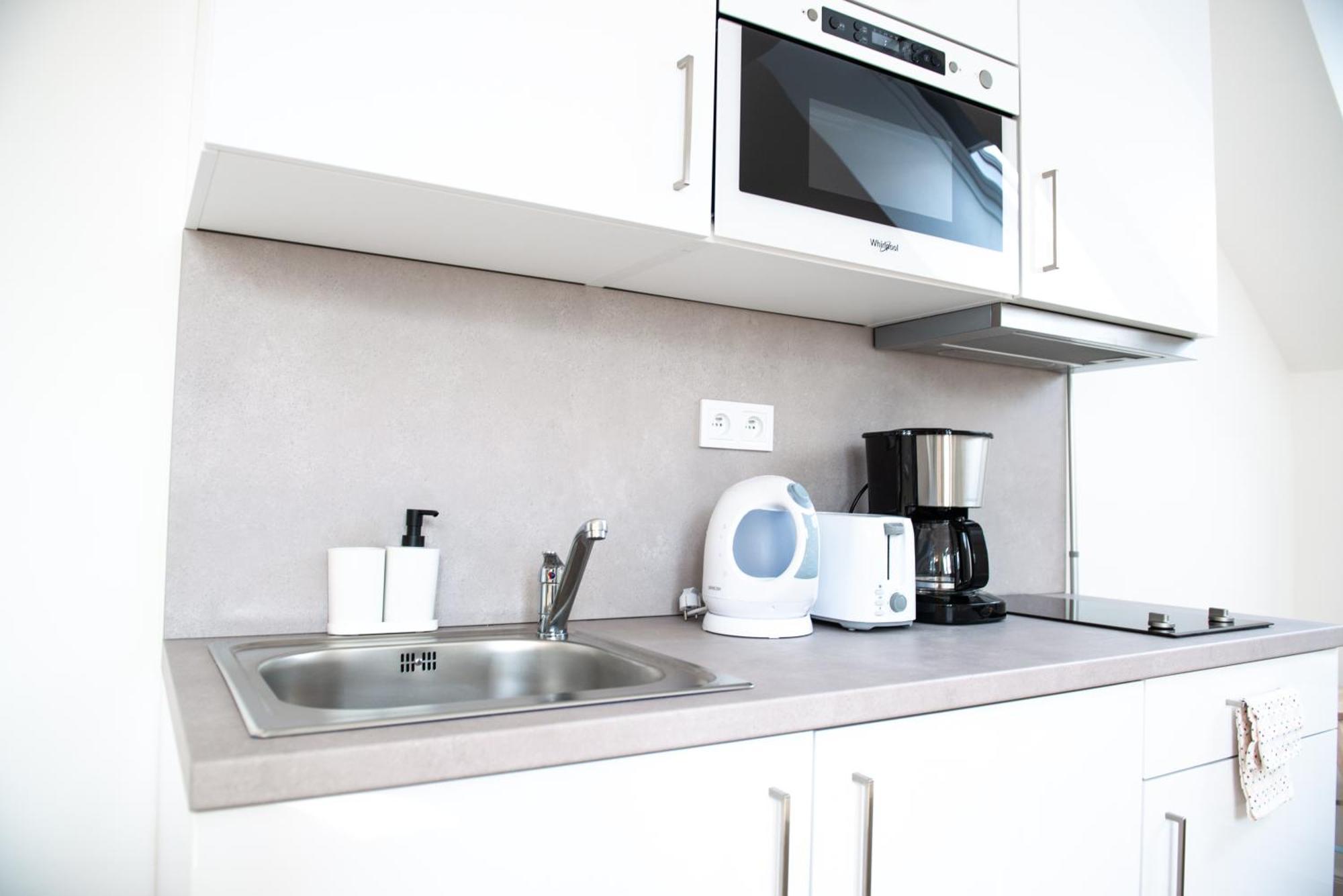 Emerald Apartments Boutique Residence براغ المظهر الخارجي الصورة