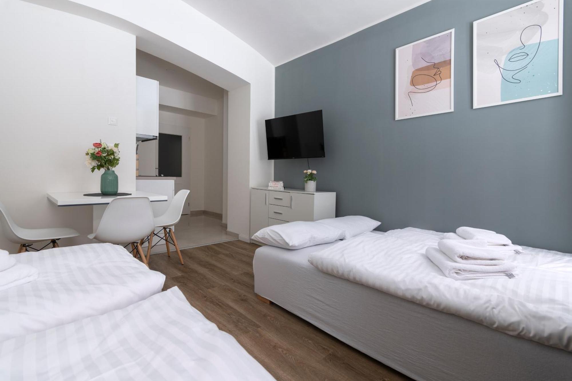 Emerald Apartments Boutique Residence براغ المظهر الخارجي الصورة