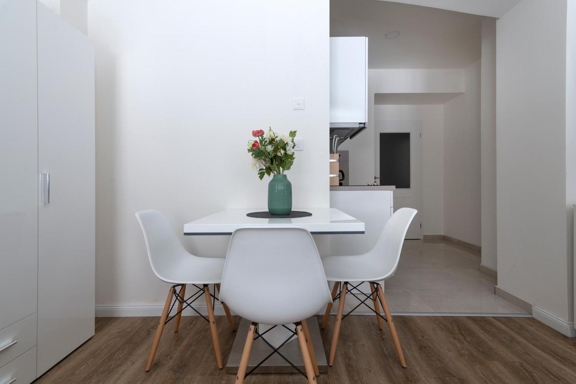 Emerald Apartments Boutique Residence براغ المظهر الخارجي الصورة